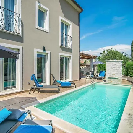 Villa Beau Blue *